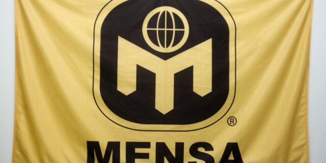 Με(ν)σα στη ‘γιάφκα’ των πιο έξυπνων Ελλήνων