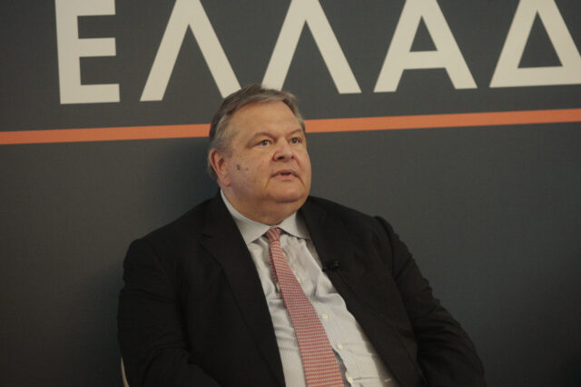 Βενιζέλος: στο Eurogroup καταγράφηκαν οι αδυναμίες της κυβέρνησης