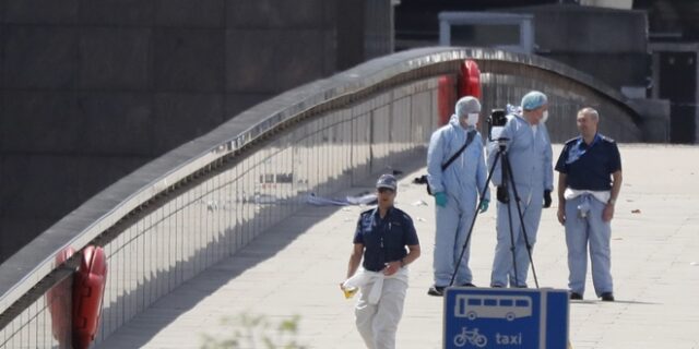 Ανάλυση: Η τρομοκρατία με μαχαίρια είναι δύσκολο να αποτραπεί