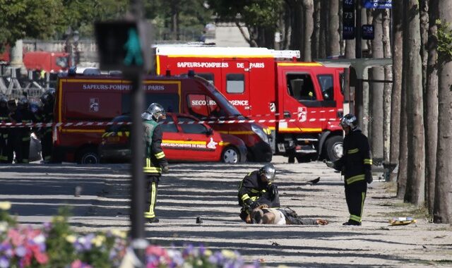 Επίθεση στα Ηλύσια Πεδία: Φάκελο στην διεύθυνση ασφάλειας διέθετε ο δράστης