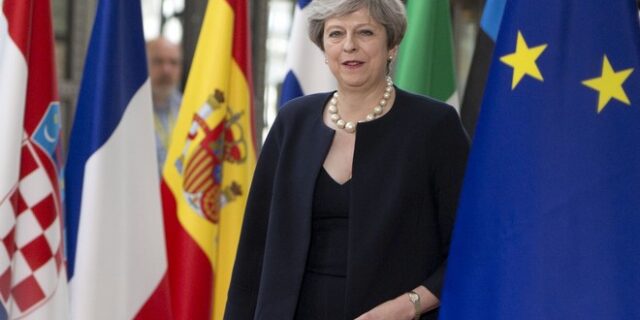 Το Brexit πέρασε τη Μάγχη
