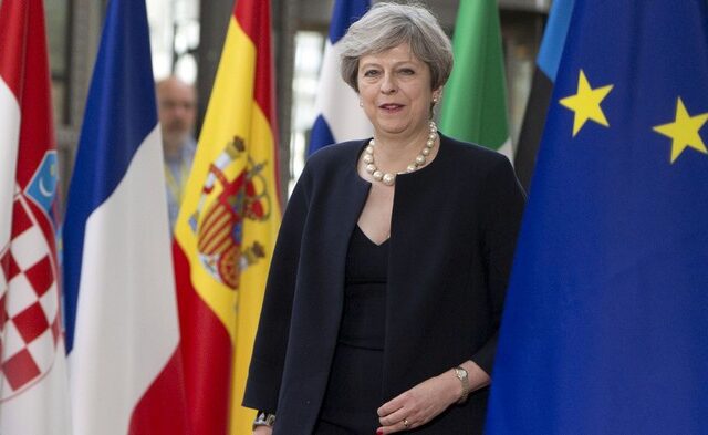 Το Brexit πέρασε τη Μάγχη