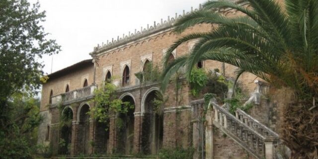 Το ιστορικό Castello Bibelli στην Κέρκυρα άλλαξε χέρια