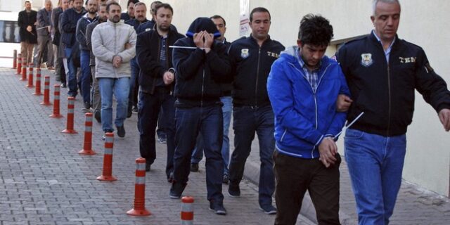 Τουρκία: Άρχισε η πρώτη δίκη δημοσιογράφων για το πραξικόπημα