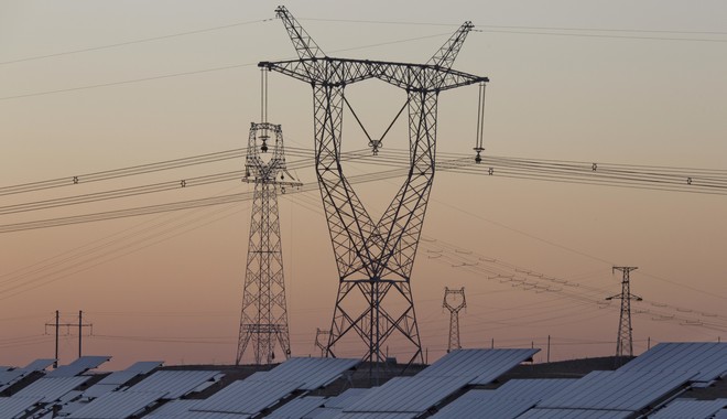 Ρεύμα από τη στεριά θα παίρνουν σε λίγες μέρες οι Κυκλάδες – Τι περιλαμβάνει το πρόγραμμα