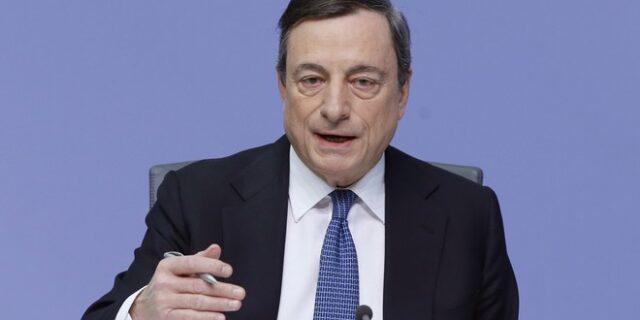 Ο Ντράγκι κατεβάζει τις προσδοκίες για το χρέος
