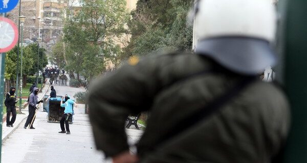 Δένδιας κατά Τόσκα για τα ‘άβατα’ και την εκδήλωση της ΠΟΑΣΥ