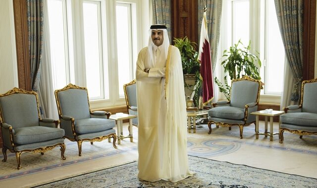 Αραβικό θρίλερ: Οι χώρες του Κόλπου απομονώνουν το Κατάρ. Το Πακιστάν απέχει