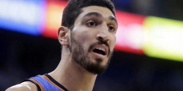 Συνελήφθη ο πατέρας του Τούρκου παίκτη του NBA, Ενές Καντέρ