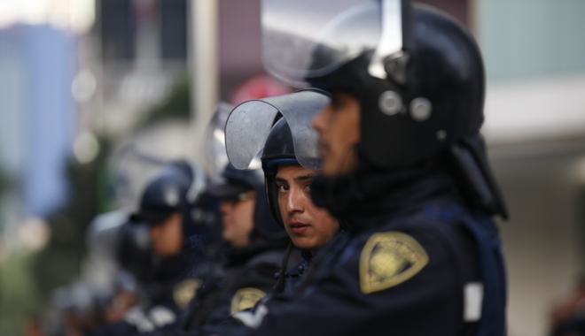 Κύμα βίας που αποδίδεται στα καρτέλ ναρκωτικών σαρώνει το Μεξικό