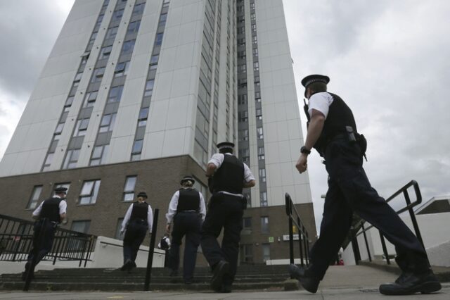 Βρετανία: ‘Μετεξεταστέα’ στην ασφάλεια 60 πολυώροφα κτίρια