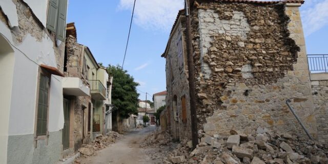 Λέσβος: Ξεκίνησε ο δευτεροβάθμιος έλεγχος σε πληγείσες από τον σεισμό περιοχές