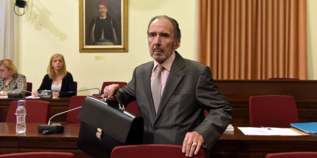 Μαρτίνης: Μνημείο διαπλοκής το Ερρίκος Ντινάν
