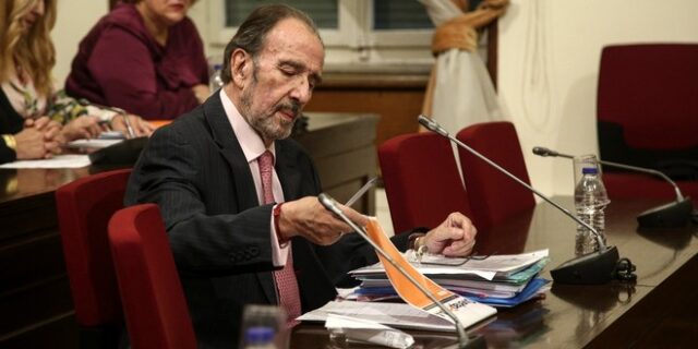 Ο πόλεμος του ρουσφετιού για το Ντυνάν