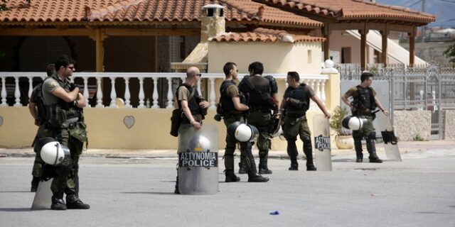 Ένταση στην πορεία διαμαρτυρίας στο Μενίδι