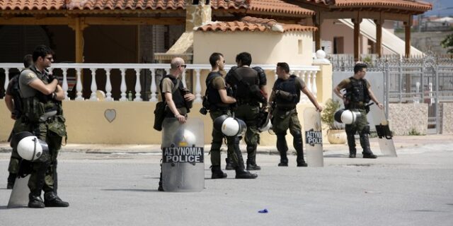 Δεν συλλαμβάνουμε, θα περιμένουμε να γίνουν καλά παιδιά…