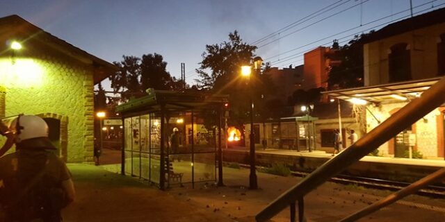 Μενίδι: Επεισόδια στην πορεία κατοίκων, στον απόηχο της δολοφονίας του 10χρονου