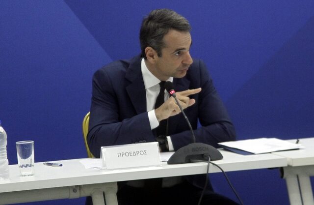 Απόσυρση του νομοσχεδίου για τα πανεπιστήμια ζητά ο Μητσοτάκης