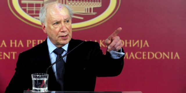 Σκόπια: Αναβάλλεται για το Δεκέμβριο η συνάντηση για την ονομασία της ΠΓΔΜ
