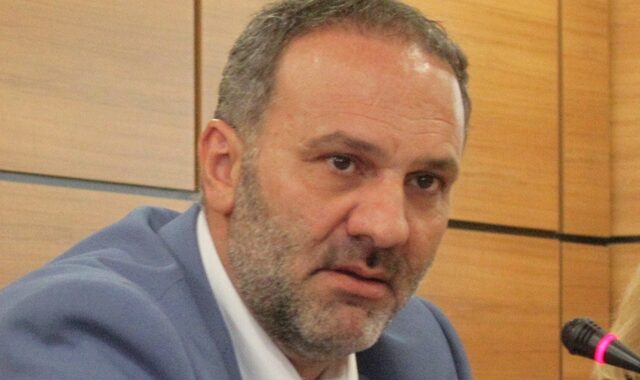 Μαυραγάνης στο Ραδιόφωνο 24/7: Αλλάζει ο νόμος για τα ασφαλιστήρια