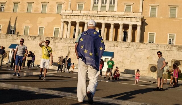 Δεν παραιτήθηκαν ή όταν τα κινήματα ξεκινούν από το facebook