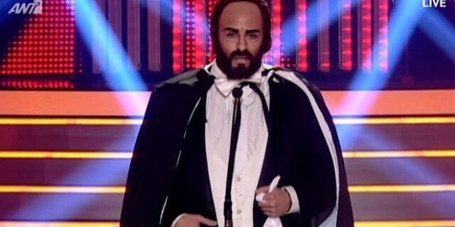YFSF: Ο Άρης Μακρής έκανε το ‘2 στα 2’ υποδυόμενος τον Παβαρότι