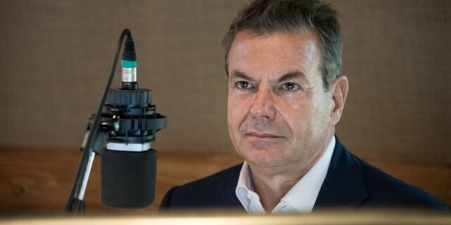 Πετρόπουλος στο Ραδιόφωνο 24/7: Δε θα αυξηθούν οι εισφορές το 2018