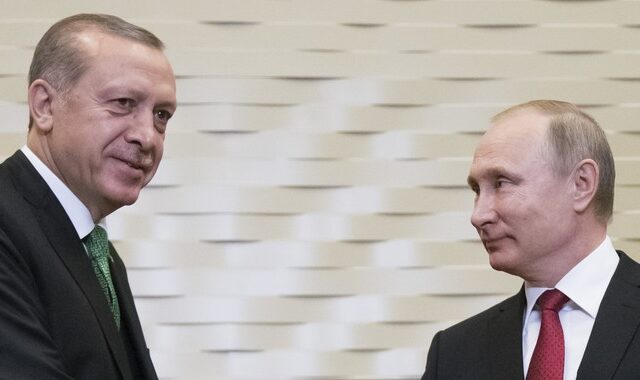 Διπλωματική επίλυση της αραβικής κρίσης επιθυμούν Πούτιν – Ερντογάν