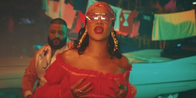 Η Rihanna τρέλανε τον πλανήτη με το Free The Nipple βίντεο κλιπ της