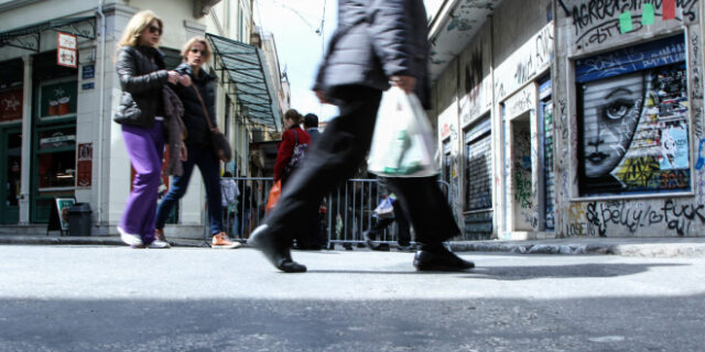 Πλαστικές σακούλες: Πόσες αγοράσαμε από τα σούπερ μάρκετ (και πόσα λεφτά μάζεψε το κράτος)