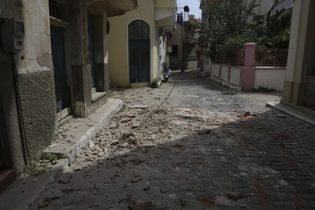 Καρασάββας στο Ραδιόφωνο 24/7: Καταστράφηκαν 8 στα 10 σπίτια στη Βρίσα