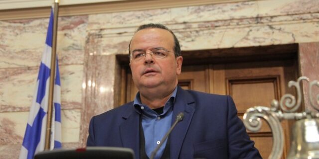 Τριανταφυλλίδης στο Ραδιόφωνο 24/7: Μέτρα μόνο μαζί με τα μεσοπρόθεσμα για το χρέος