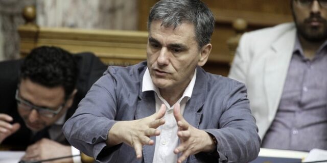 Κυβερνητική διάψευση των περί μετακίνησης Τσακαλώτου από το υπουργείο Οικονομικών