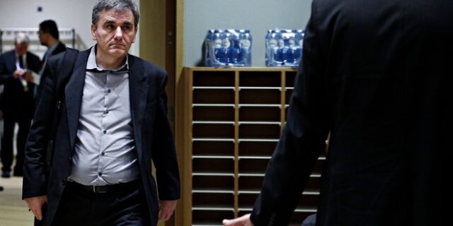 Τι ψάχνει ο Τσακαλώτος στο Λονδίνο