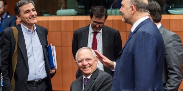 Γερμανικό ΥΠΟΙΚ: Θέλετε ελάφρυνση χρέους; Πάρτε νέο δάνειο