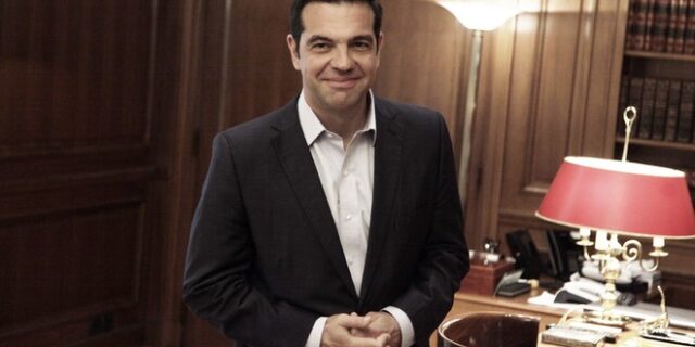 Αυτοκριτική ΑΚΕΛ για το “φάουλ” στον Τσίπρα
