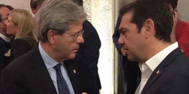 Εγκάρδια συνάντηση Τσίπρα – Τζεντιλόνι στις Βρυξέλλες
