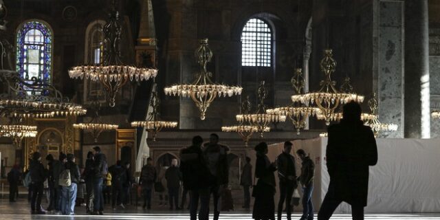 ΥΠΕΞ για Αγία Σοφία: Η Τουρκία κρίνει εξ ιδίων τα αλλότρια