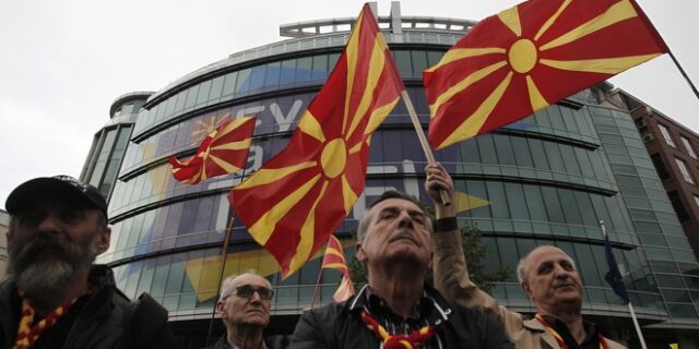 Παιχνίδια επιρροής στο τρίγωνο ΗΠΑ- ΕΕ- Σκοπίων