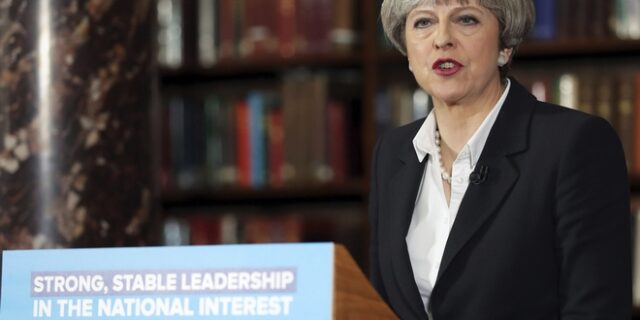 Μέι: Αλλαγές στη νομοθεσία για τα ανθρώπινα δικαιώματα για την καταπολέμηση των εξτρεμιστών