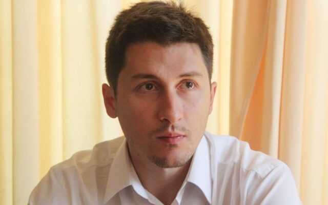 Χρηστίδης: Ο πρωθυπουργός καταπατά συνεχώς τα μέτρα που η κυβέρνησή του θεσπίζει