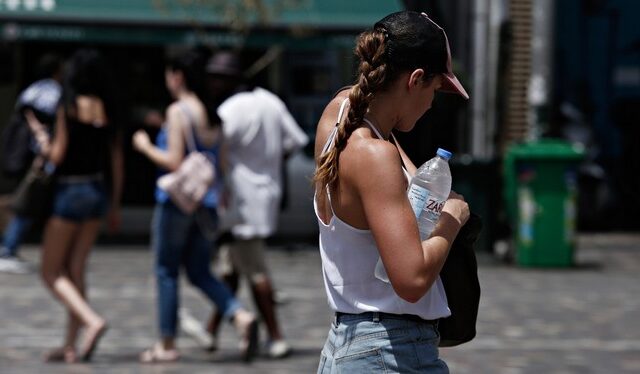 Σχεδόν αίθριος καιρός-Βοριάδες έως 6 μποφόρ στο Αιγαίο με εξασθένηση το Σαββατοκύριακο