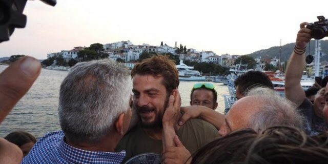Survivor: Παραλήρημα στη Σκιάθο. Υποδέχτηκαν σαν ήρωα τον Ντάνο