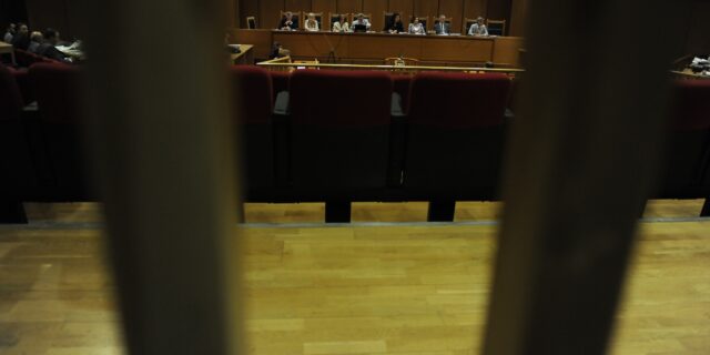 Μειοψηφία ΕΔΛΕ: Η ανακοίνωση εκδόθηκε ερήμην μας. Δεν συνυπογράφουμε