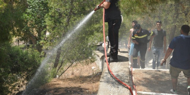 Υπ. Προ.Πο. στους συνδικαλιστές πυροσβέστες: Περιφέρονται στα κανάλια αντί στα πύρινα μέτωπα