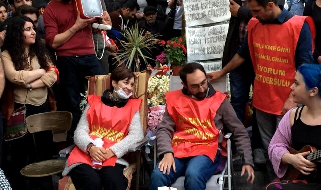 118 ημέρες απεργίας πείνας. Δύο καθηγητές, θυσία στα κελιά της Τουρκίας