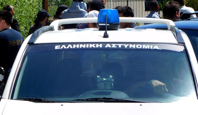 Χτύπησαν και λήστεψαν γυναίκα στο κέντρο της Θεσσαλονίκης