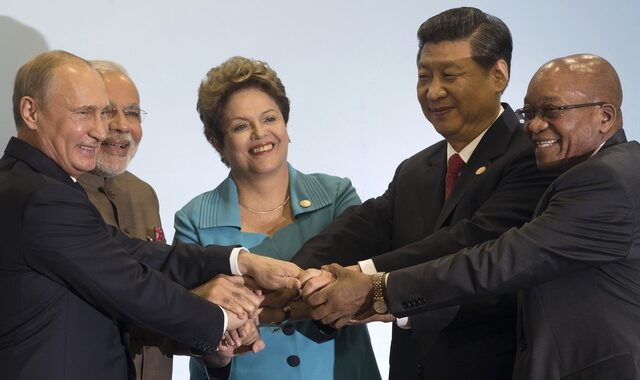Βήμα ένταξης στην τράπεζα των BRICS