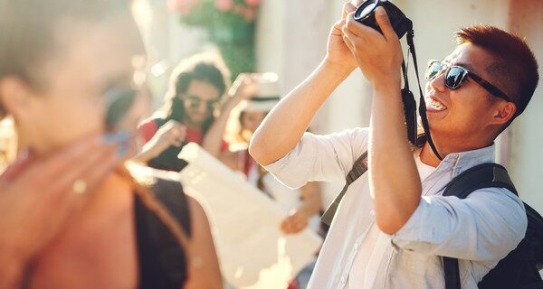 Οι Κινέζοι τουρίστες ξοδεύουν τρελά ποσά στις διακοπές τους