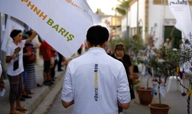 Κυπριακό: Λύση χωρίς εγγυήσεις και στρατεύματα ζήτησε ο Τσίπρας από τον Γιλντιρίμ